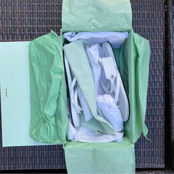 Off-White Zip-tie Leather Flat Sandals - Picture 10 of 13